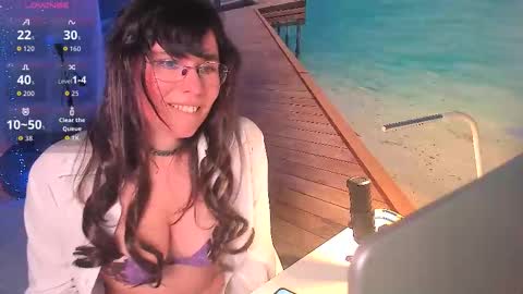 Snapshot of pepina_hot chatting on October 16, 5:59 pm pepina_hot online show from October 16, 5:59 pm