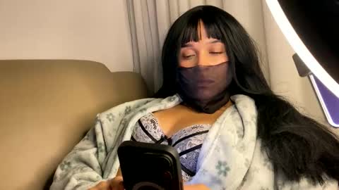 Perfect online show from June 1, 10:10 pm