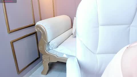 PerlaPreciosa online show from March 11, 3:47 am