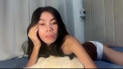 petite_kaye online show from June 16, 8:48 am