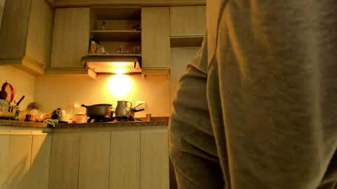 Lunna online show from April 1, 1:28 am