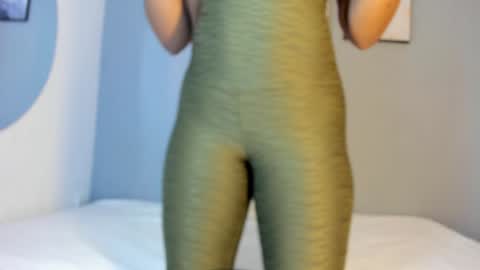 Snapshot of peytonrosse chatting on January 23, 12:19 pm Peyton Rosse online show from January 23, 12:19 pm