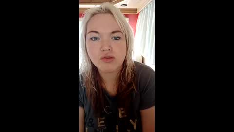 phatpcat73 online show from April 10, 10:21 am