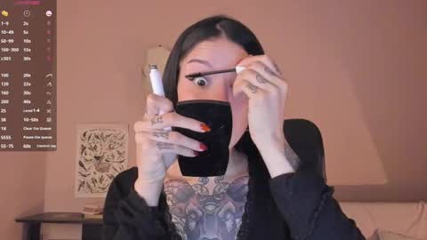 phoenixx_x online show from January 20, 2:32 am