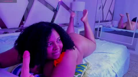 phyllisdunbar online show from April 16, 9:39 pm