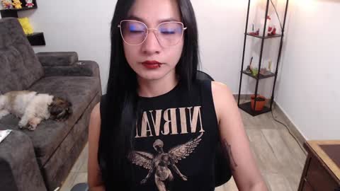 Snapshot of pia_horny chatting on February 3, 9:07 pm Pia  online show from February 3, 9:07 pm