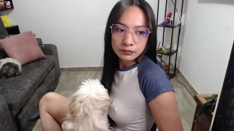 Snapshot of pia_horny chatting on January 11, 9:15 pm Pia  online show from January 11, 9:15 pm
