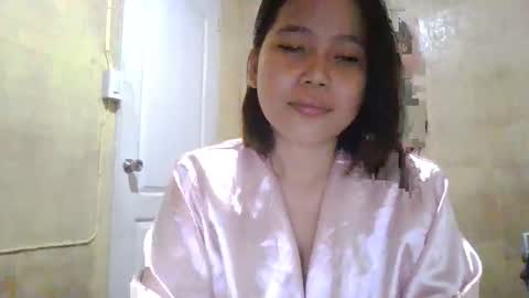 Mona Pinay online show from April 22, 1:52 pm