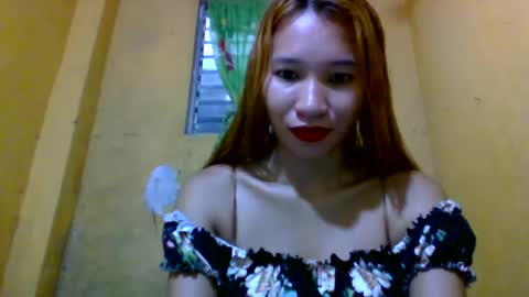 Snapshot of pinaybeauty_25 chatting on January 23, 9:18 am im jane online show from January 23, 9:18 am