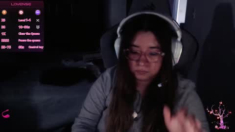 Kitty online show from December 17, 9:52 pm