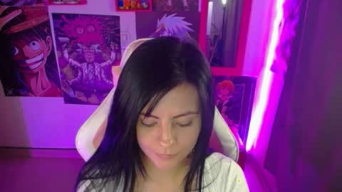 pink_yuii online show from January 10, 9:42 pm