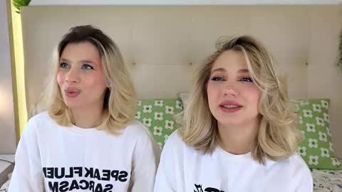 Adele online show from November 20, 8:26 am