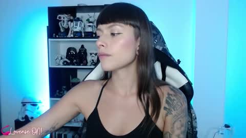 Emily online show from November 5, 2:50 am