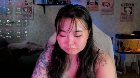 Im Liy... Nice to meet you  thumb up me please its important online show from December 3, 6:24 am