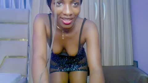 Ella online show from June 18, 6:59 am