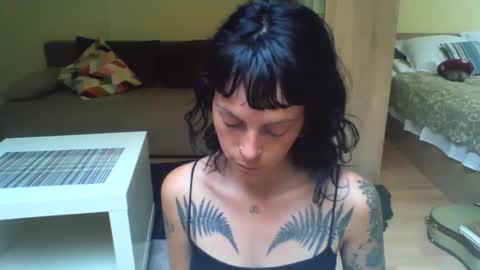 Snapshot of pixiecatfairy chatting on October 8, 11:14 am pixiecatfairy online show from October 8, 11:14 am
