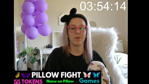 Lynn online show from January 31, 12:07 pm