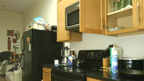 Planetvee online show from September 22, 9:57 pm