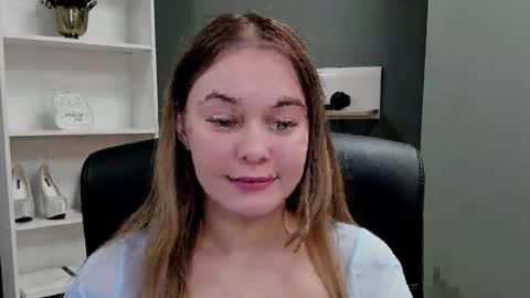 Valeria online show from November 17, 9:59 pm