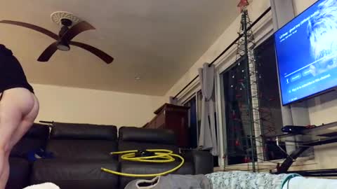 pleasantdinosaurus7537 online show from January 13, 2:43 pm