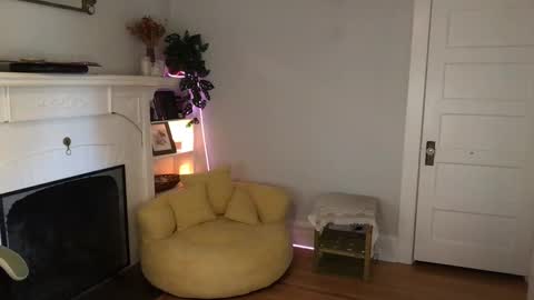 Peachy online show from September 24, 6:18 pm