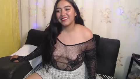 Lily online show from December 23, 10:33 pm