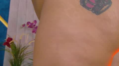 poison_milf_ online show from October 9, 4:27 am