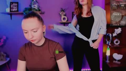 polly_cute1 online show from April 12, 8:11 pm