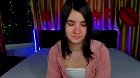 Polly online show from February 23, 8:03 am