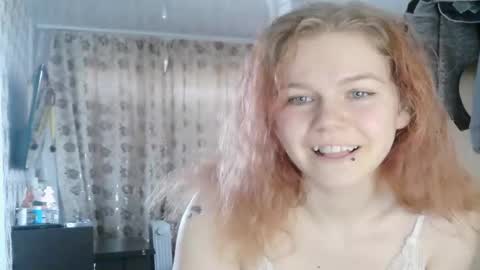 Poppy online show from October 4, 9:59 am