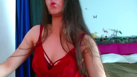 porcelainlux online show from December 19, 3:29 am