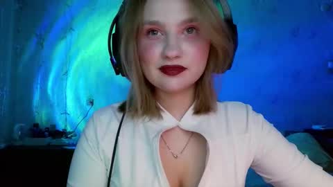 pr_in_cess_ online show from March 18, 10:15 pm