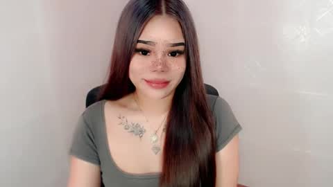 MAXXINE online show from February 2, 9:02 pm