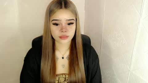 MAXXINE online show from February 28, 2:09 am