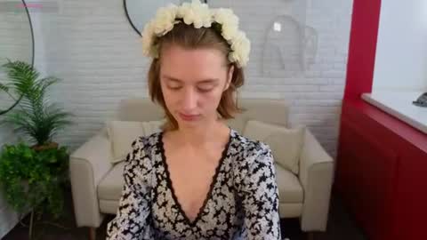 Lady vikki  online show from June 12, 10:34 am