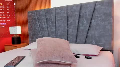 Daisy Flower online show from February 19, 2:12 am