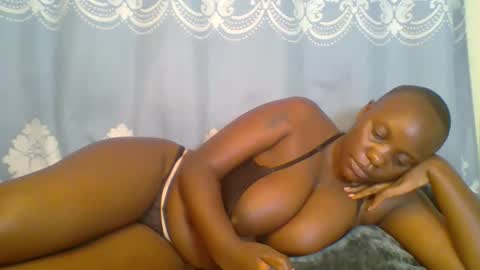 SHANIA online show from April 17, 3:30 am