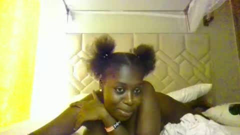prettydulce online show from June 7, 1:51 pm
