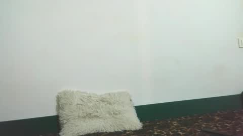 prettyjulliette online show from March 28, 7:24 pm