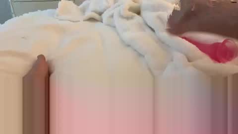 prettylatinaaaa online show from April 18, 12:40 pm