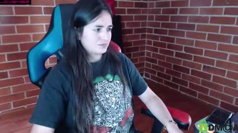 Leia online show from November 1, 6:45 pm