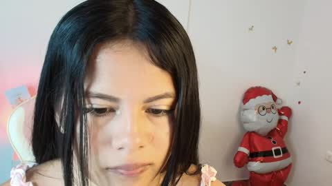 princess_daniaa online show from April 1, 3:40 am