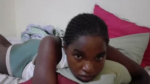 princess_scovia online show from March 19, 11:58 am