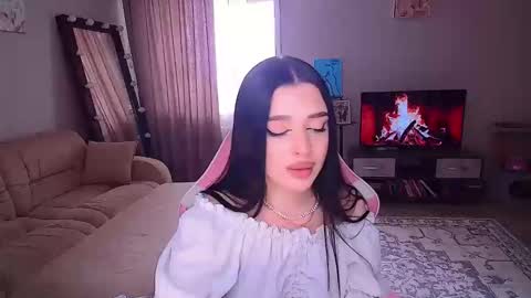 princessamira1 online show from April 6, 3:50 am