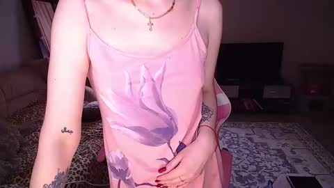 princessamira1 online show from April 13, 9:32 am