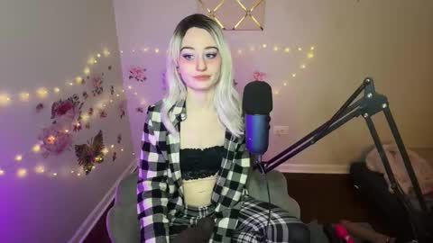 Starr online show from February 8, 12:47 am