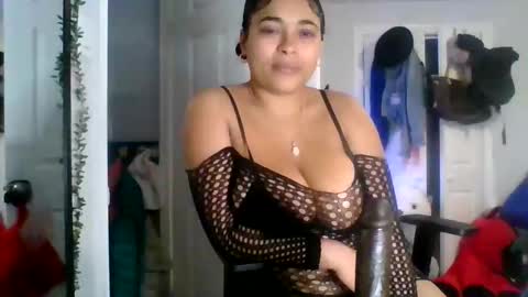 prissyymissyy online show from November 13, 10:20 pm
