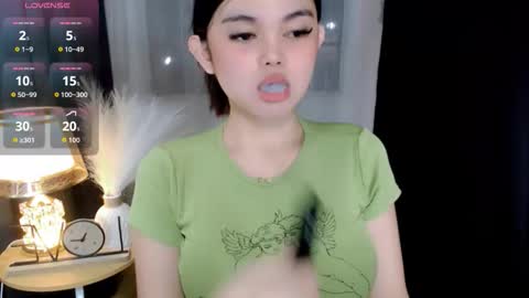 prtty abby03 on ig follow me love online show from September 28, 3:02 am