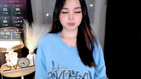 prtty abby03 on ig follow me love online show from September 29, 11:04 am