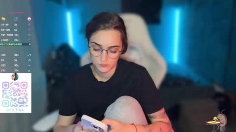 Queen of Pain online show from January 7, 1:53 am